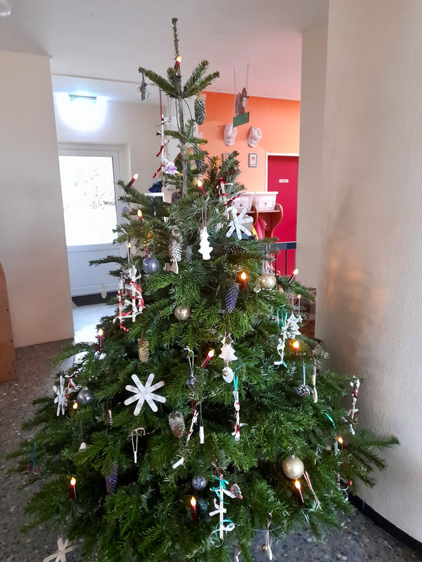 Weihnachtsbäume für die Kindergärten in Castrop-Rauxel von Unser Rauxel e.V.